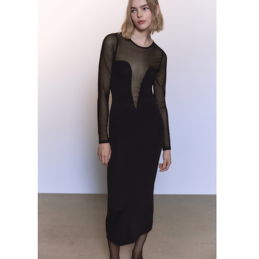 Zara SEMI-SHEER DETAIL KNIT DRESS - Picture 2 of 16